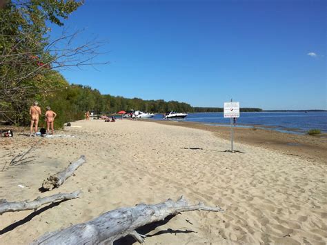 montreal nude beach|PLAGE D’OKA .